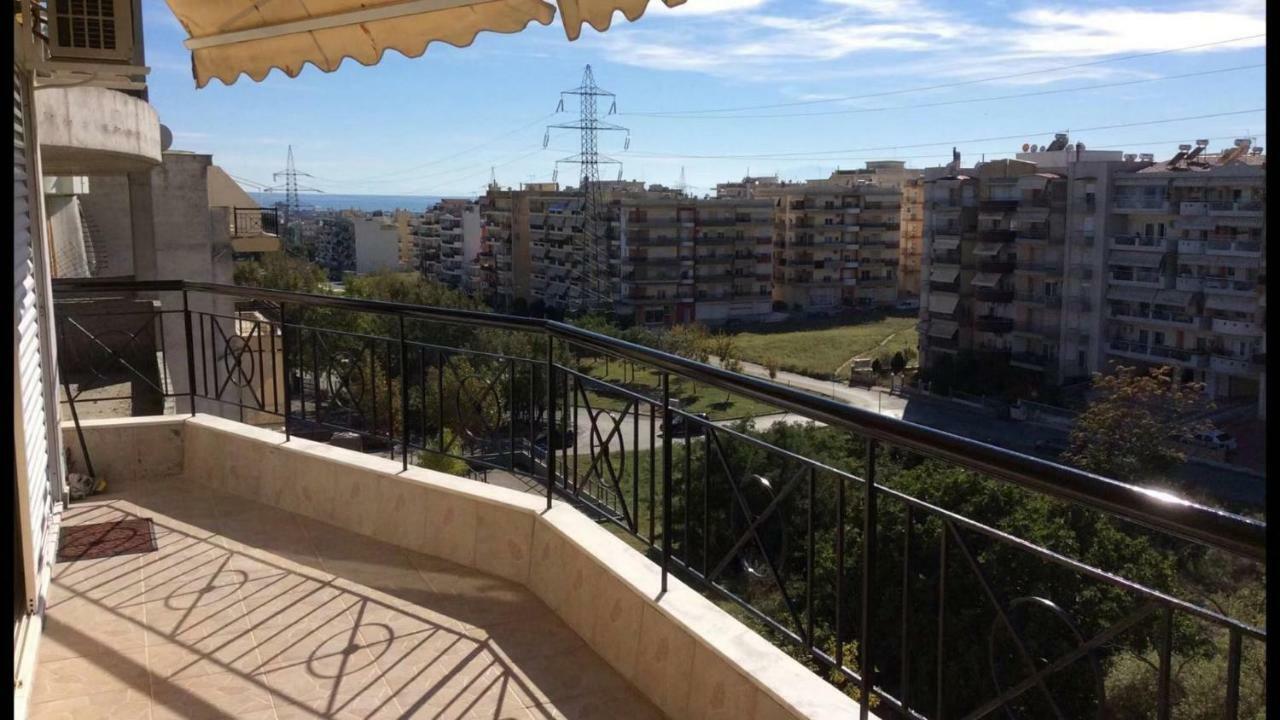Third Floor Lux Apartment With Nice View テッサロニキ エクステリア 写真