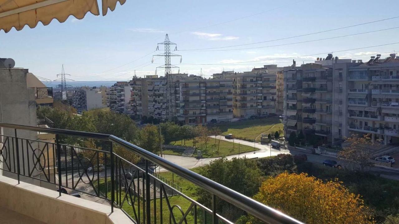 Third Floor Lux Apartment With Nice View テッサロニキ エクステリア 写真