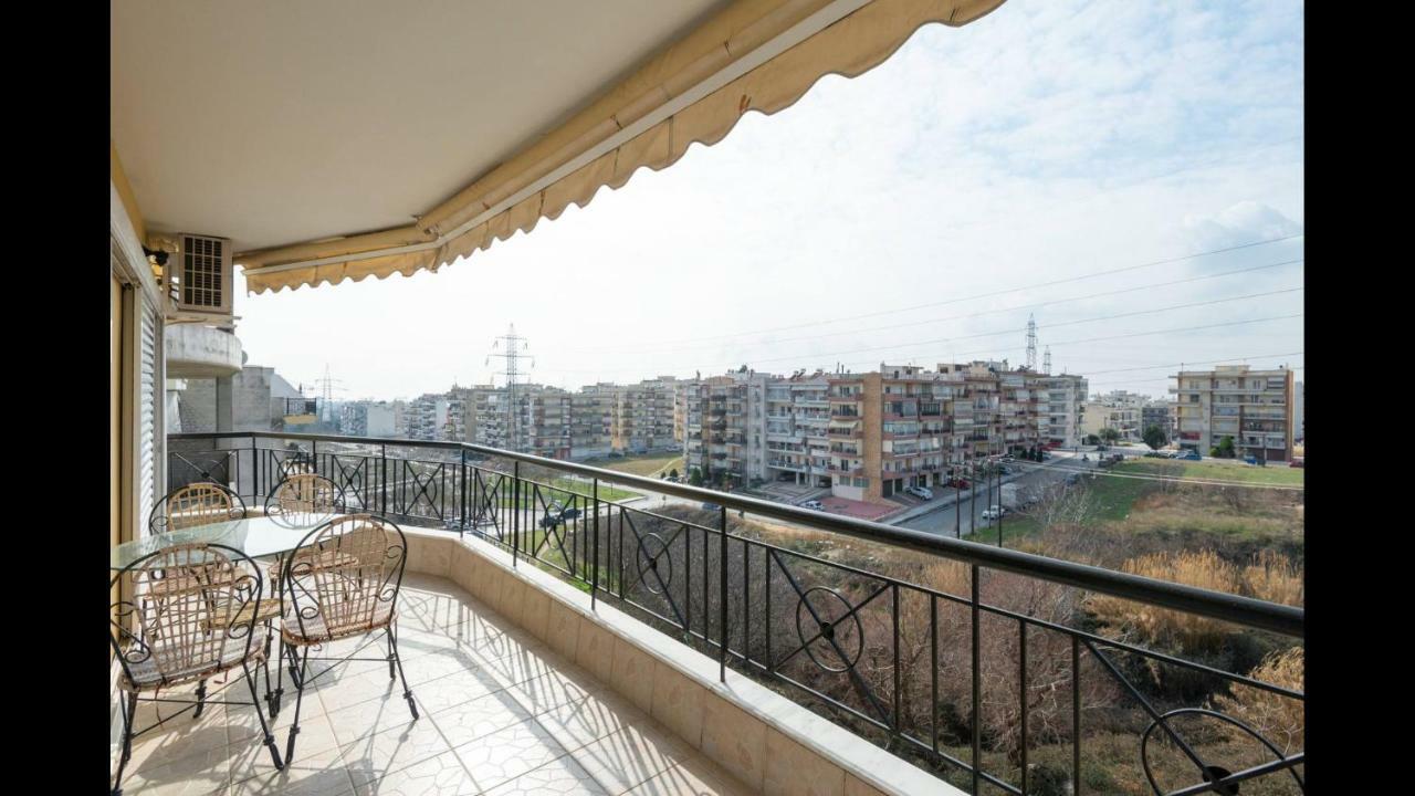 Third Floor Lux Apartment With Nice View テッサロニキ エクステリア 写真